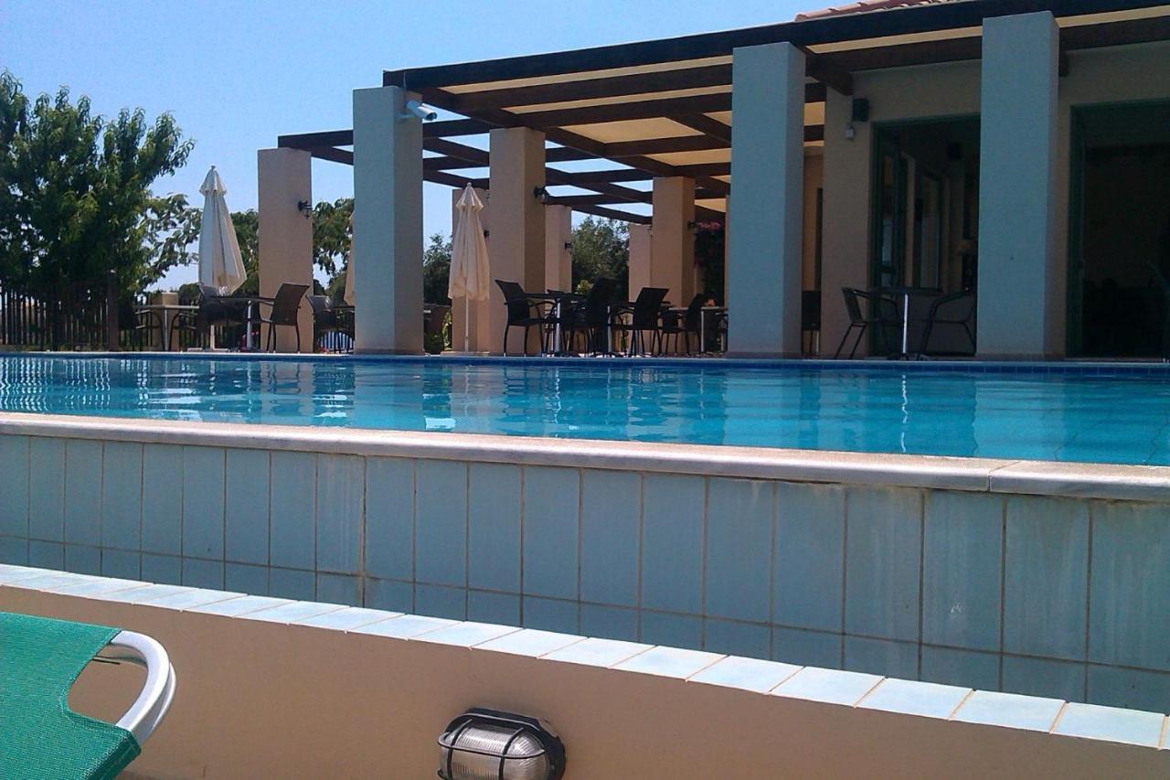 Livadaki Village Hotel Skala  Kültér fotó