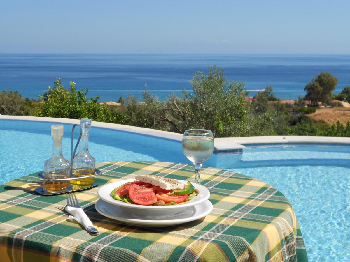 Livadaki Village Hotel Skala  Kültér fotó